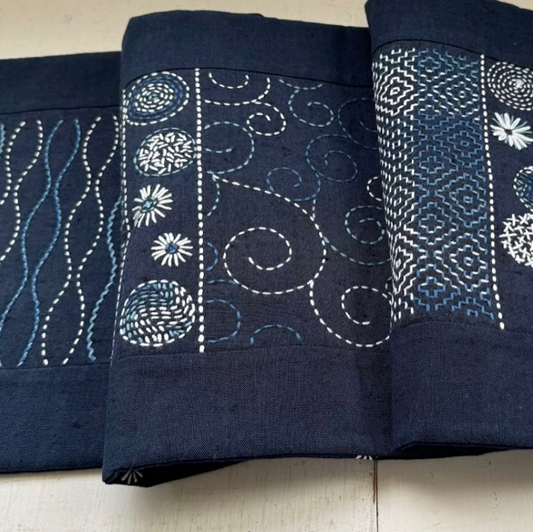 Bebe bold - Embellissement sashiko et réalisation du chemin de table Asobi