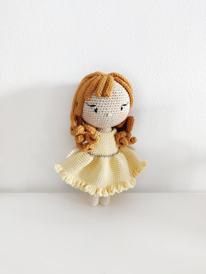 Eyrolles - Atelier amigurumi - La Robe couleur soleil de Peau d’Âne