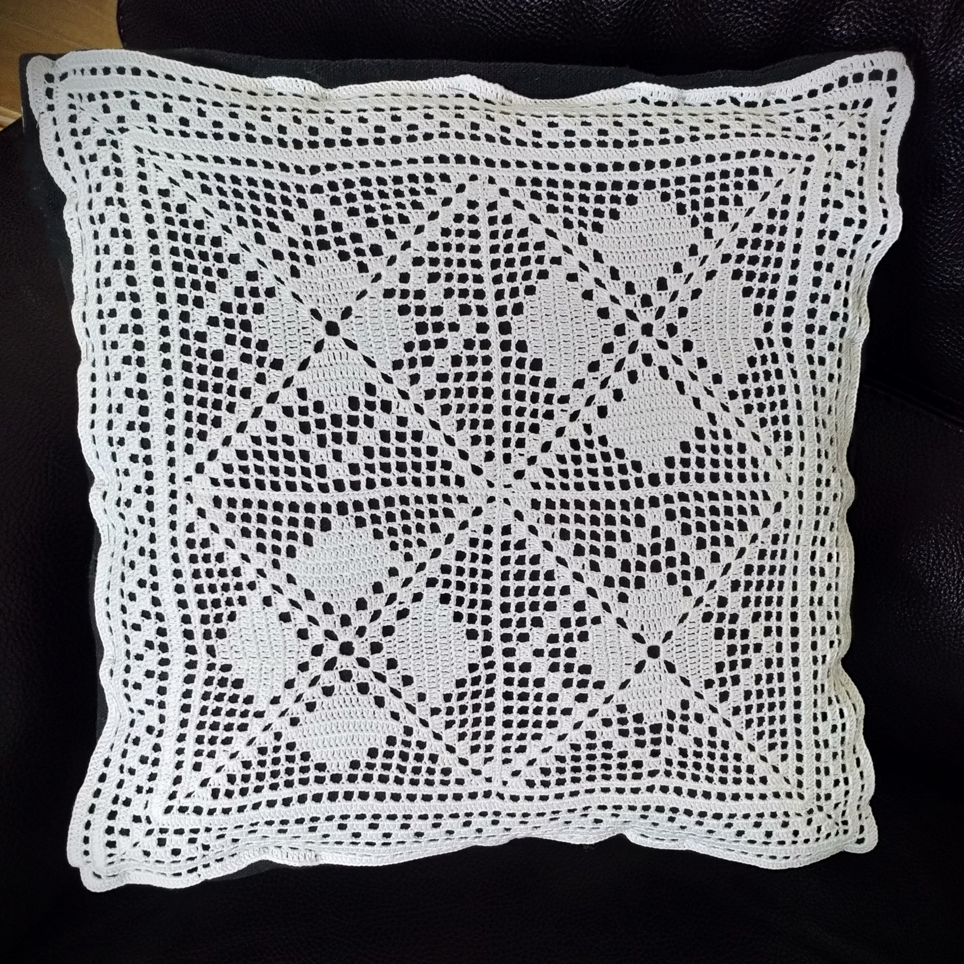 Le fil en Héritage - Atelier le filet au crochet, un monde de possibilités