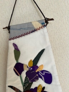 Noriko Tada - Atelier Mini tapestry iris