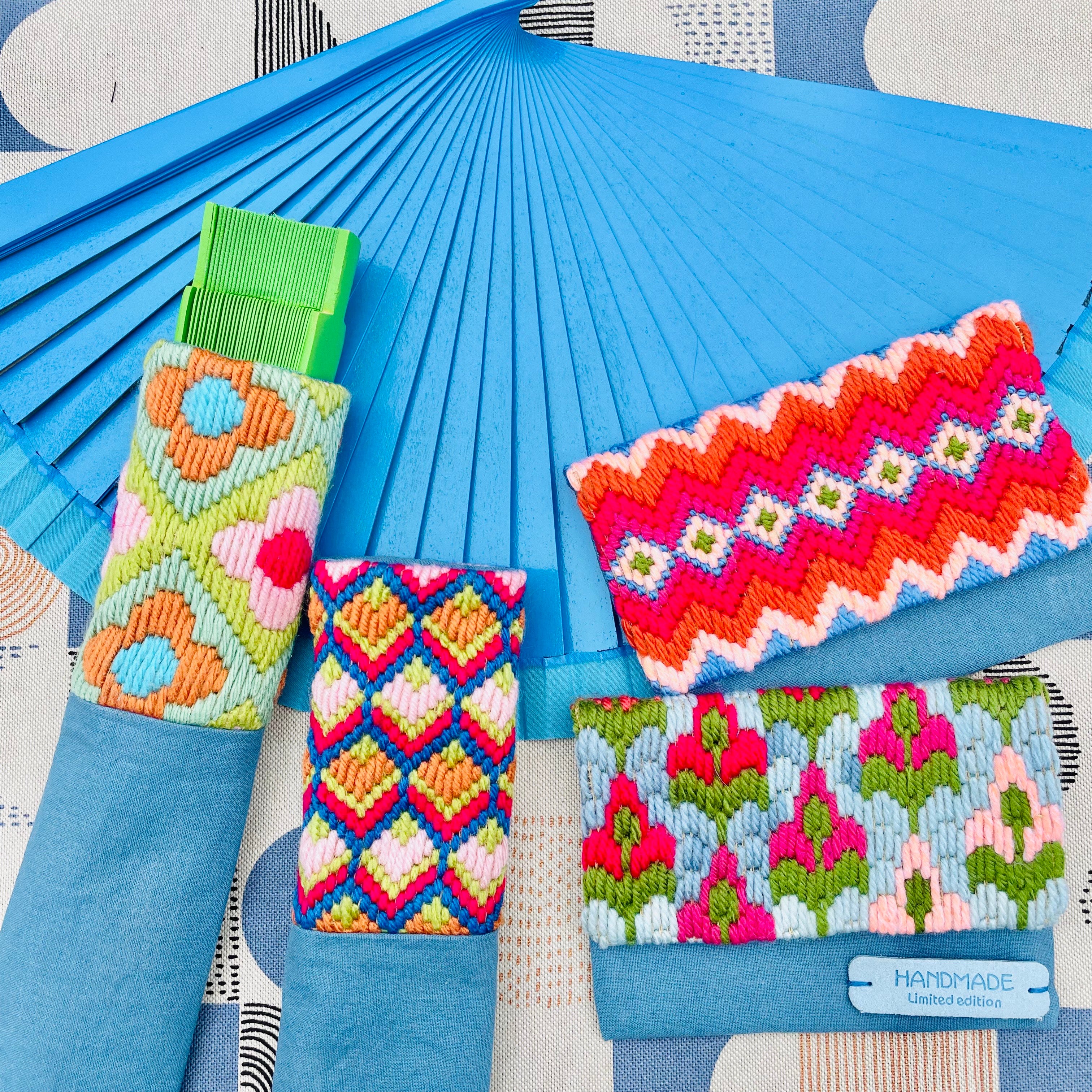 Olivia Lopez - Broderie Bargello, étui pour éventail et porte-monnaie