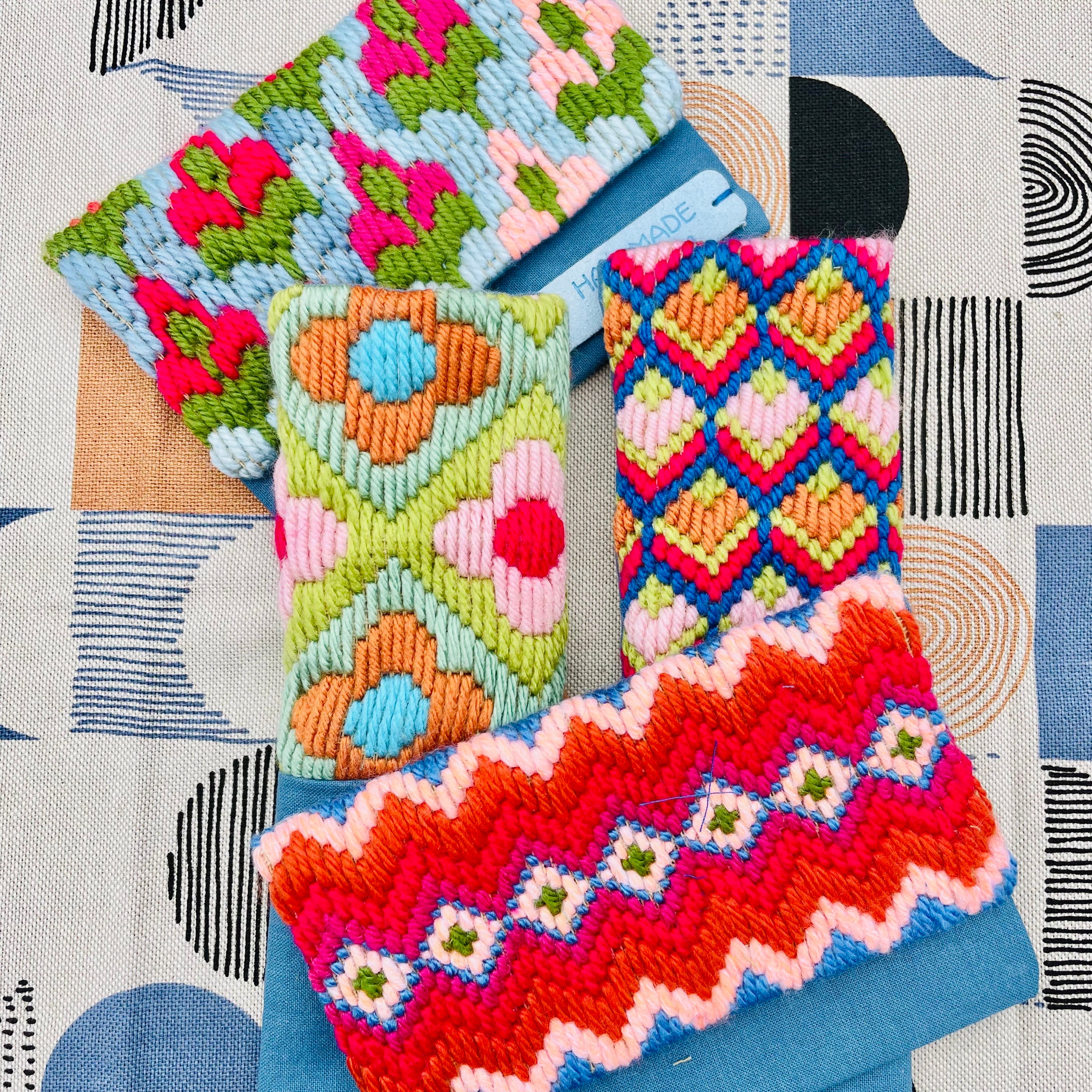 Olivia Lopez - Broderie Bargello, étui pour éventail et porte-monnaie