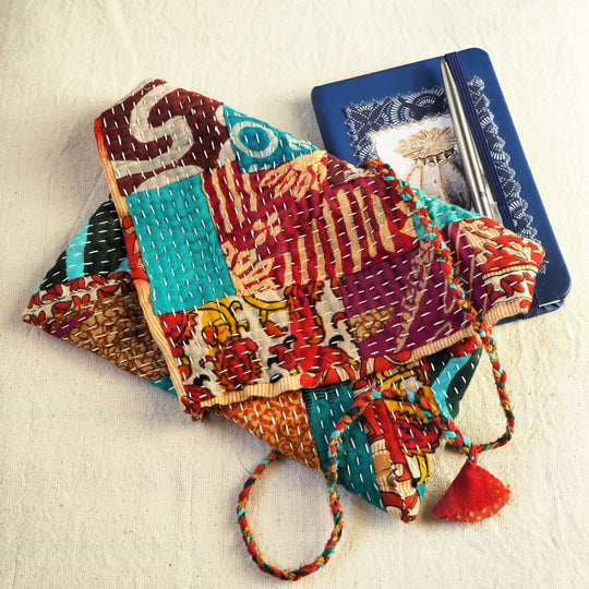 Kanthitu - Atelier Kawandi – Réalisez une pochette unique en saris recyclés