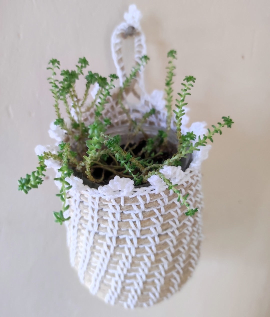 Heureuse qui comme Ulysse - Cache-pot en spiralé crocheté
