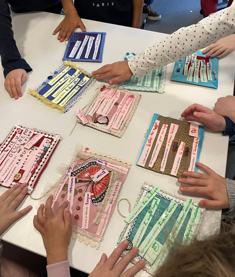 Claudine GUILHOT - Auto- portrait de fils et tissus